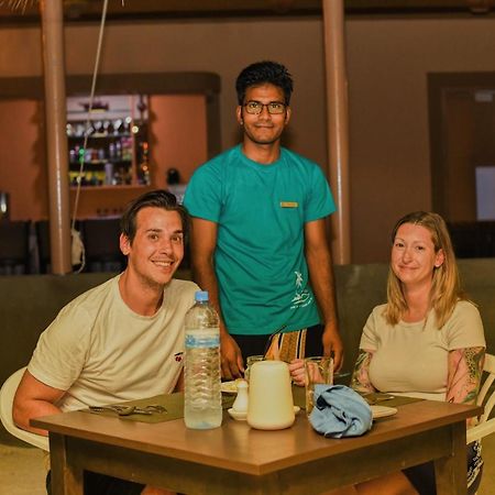 Tropical Village Fehendhoo Экстерьер фото