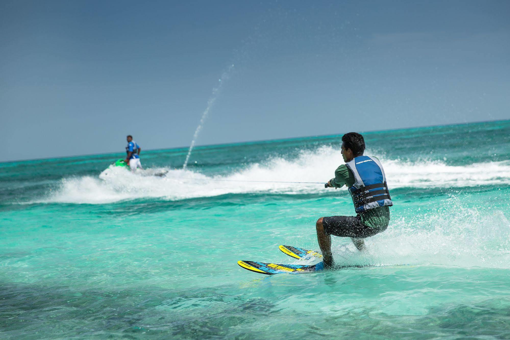 Tropical Village Fehendhoo Экстерьер фото