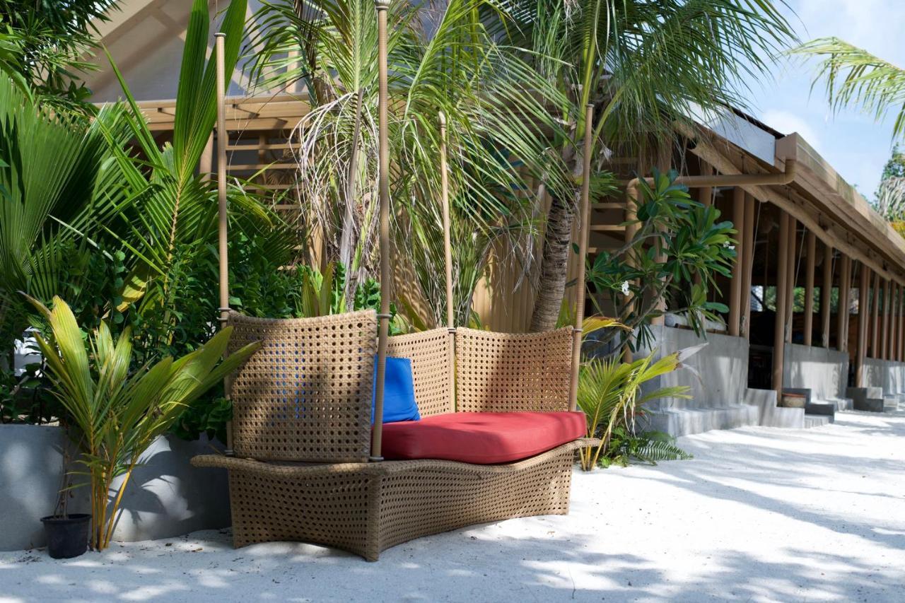 Tropical Village Fehendhoo Экстерьер фото