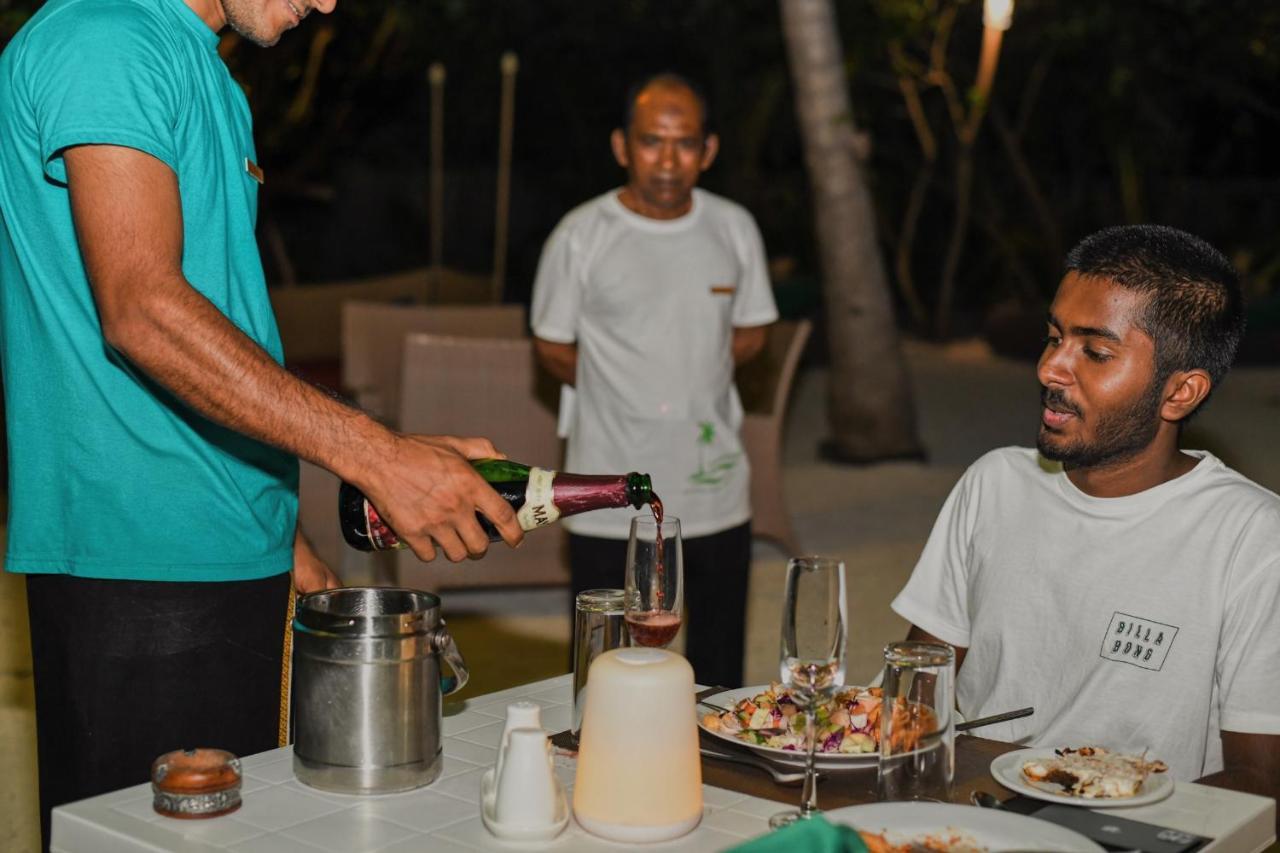 Tropical Village Fehendhoo Экстерьер фото